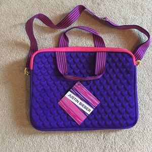 Justin bieber girlfriend computer bag