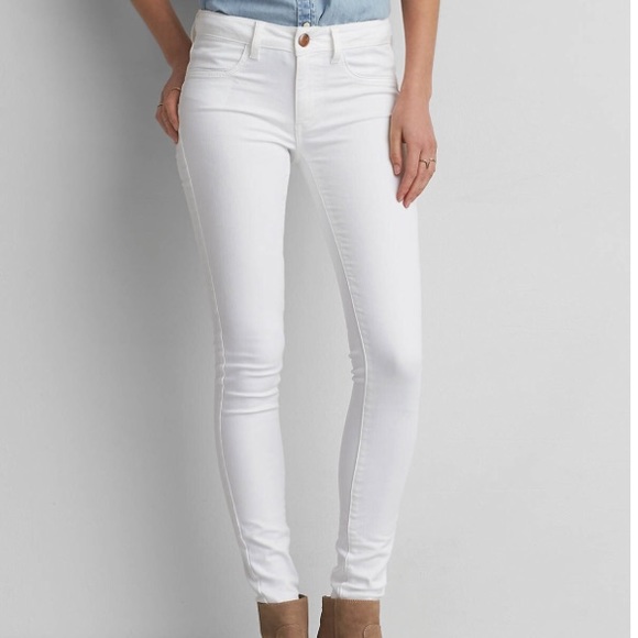 AE White Jeans