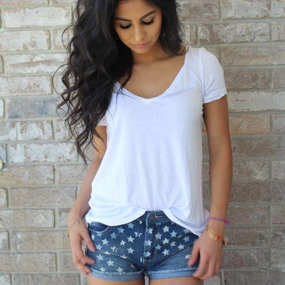 Star printed jean shorts
