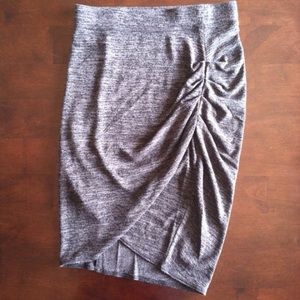 Wilfred Free - Aritzia ruched bodycon skirt