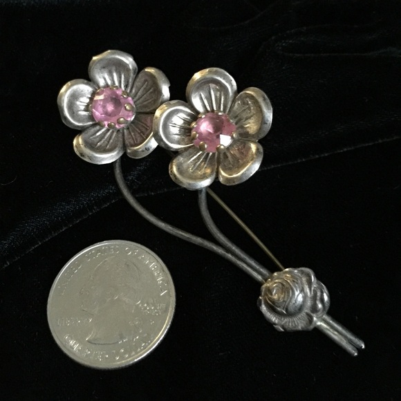 Vintage silver pin - Picture 4 of 4