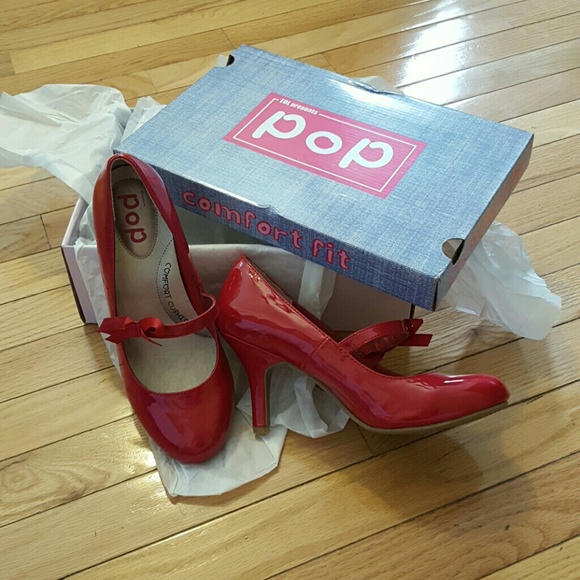 Pop brand Mary Jane pumps