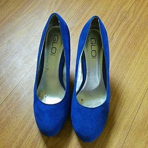 Blue suede heals