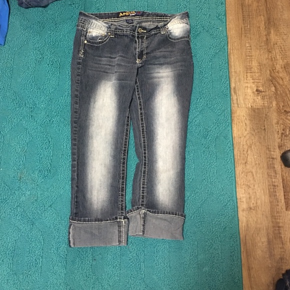 Angels Jean
