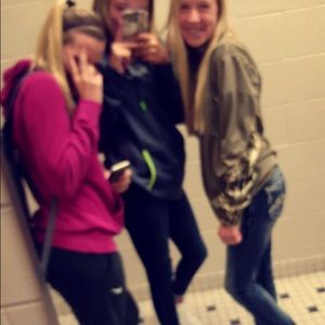 Meet your Posher, Kelsey