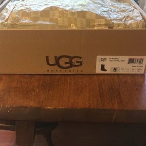 Ugg boots! Never worn!