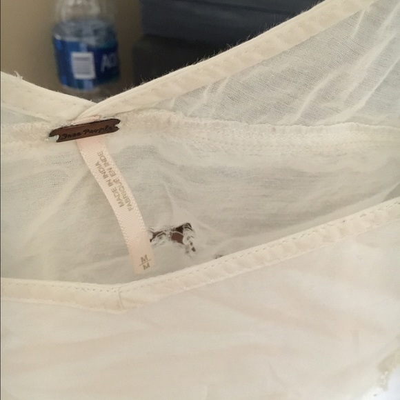 FREE PEOPLE TOP SIZE M!!! - Picture 3 of 4