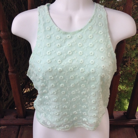 Forever 21 mint green floral crop top - Picture 1 of 3