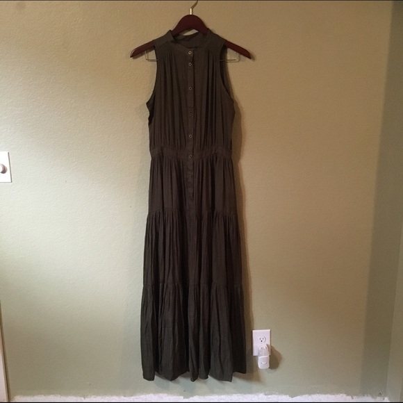 Tiered Sleeveless Maxi Dress