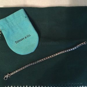 🎉SALE🎉Tiffany & Co. Venetian Link bracelet