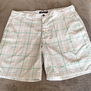 Men's golf shorts