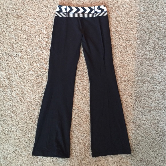 Lululemon Groove Pants Size 8