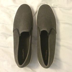 G.H. Bass&co slip on sneakers
