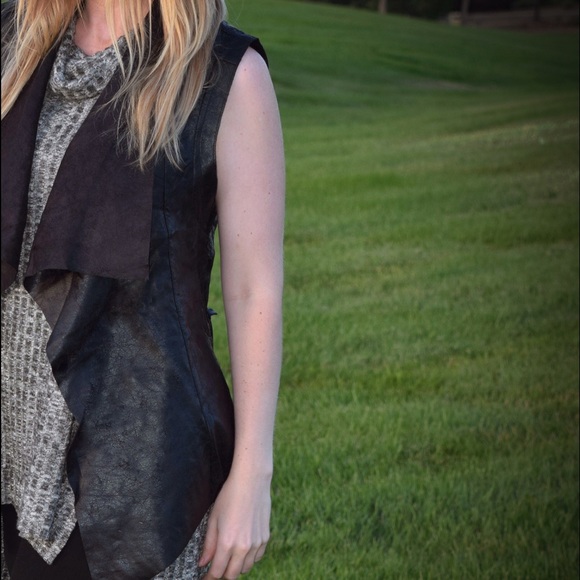 Hayden  Vegan Leather Moto Vest - Picture 4 of 4