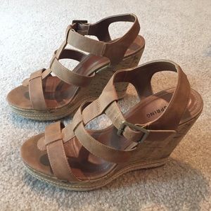 Brown Wedges