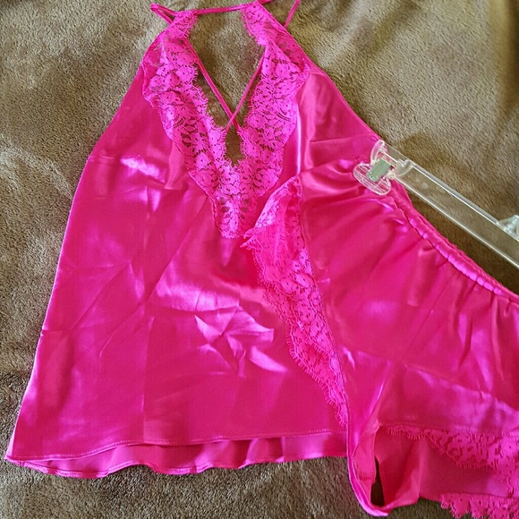 NWOT XS Victoria Secret Cami & Short Set
