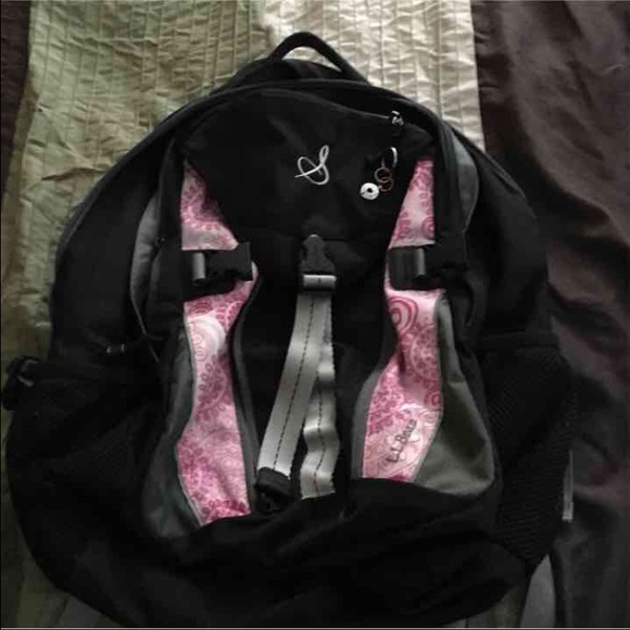 ​L.L. Bean Pink Y2K Backpack Reflective Hiking School Bag Y2K VGUC L.L. Bean | Bags | Llbean Backpack | Poshmark main image 4