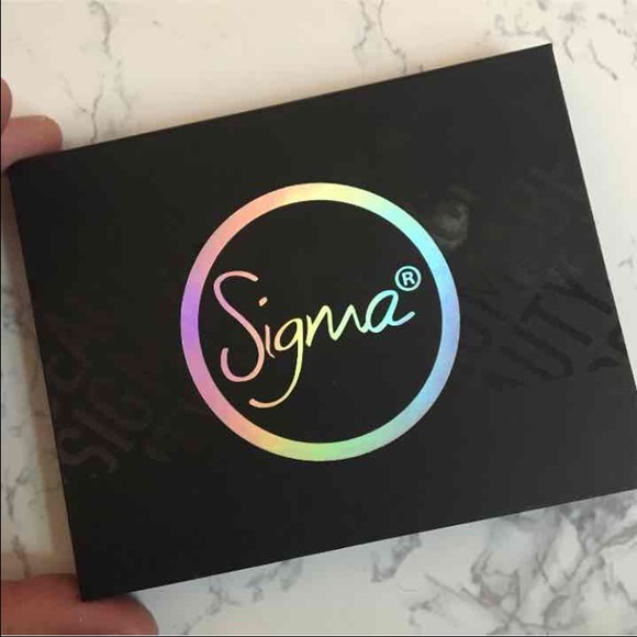 Sigma Eyeshadow Palette