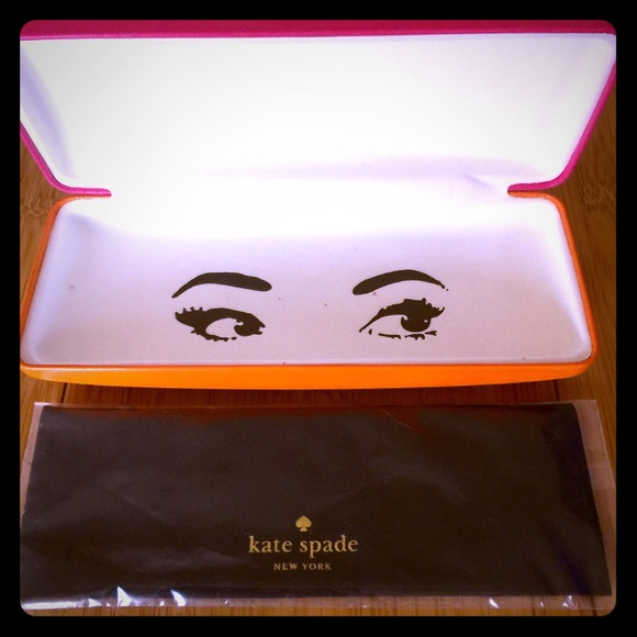 ON HOLD‼️ Authentic Kate Spade sunglass case