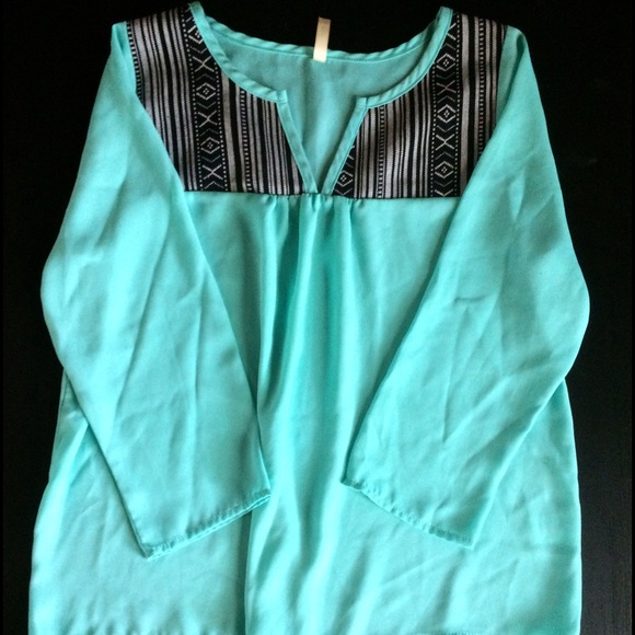 NWOT Blouse