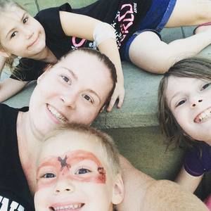 Meet your Posher, Angela