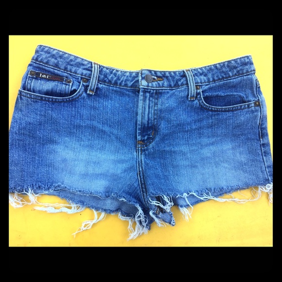 L.E.I Jean Shorts. JUNIOR SIZE 11 - Picture 1 of 4