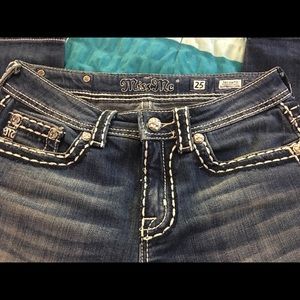 Miss Me boyfriend capris