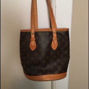 Louis Vuitton Small Bucket Bag