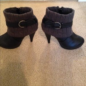 High heeled booties