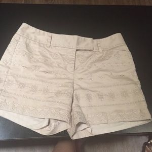 Embroidered White House black market shorts