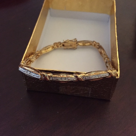 Two tone 14k and 925 silver plated bracelet