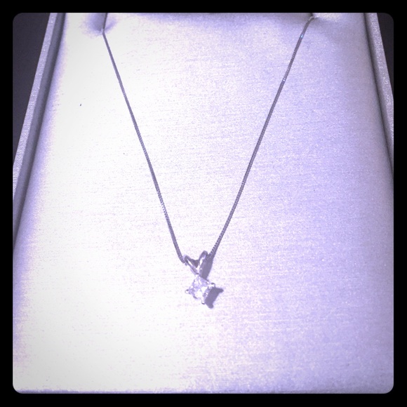 Diamond necklace Zales ***temp price decrease**