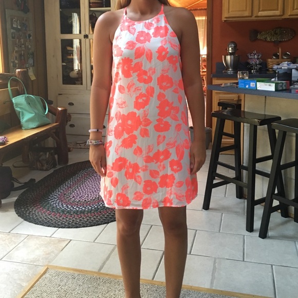 Mimi Chica Dresses & Skirts - Pink and white flowered dress
