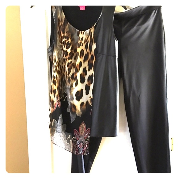 Pants suit