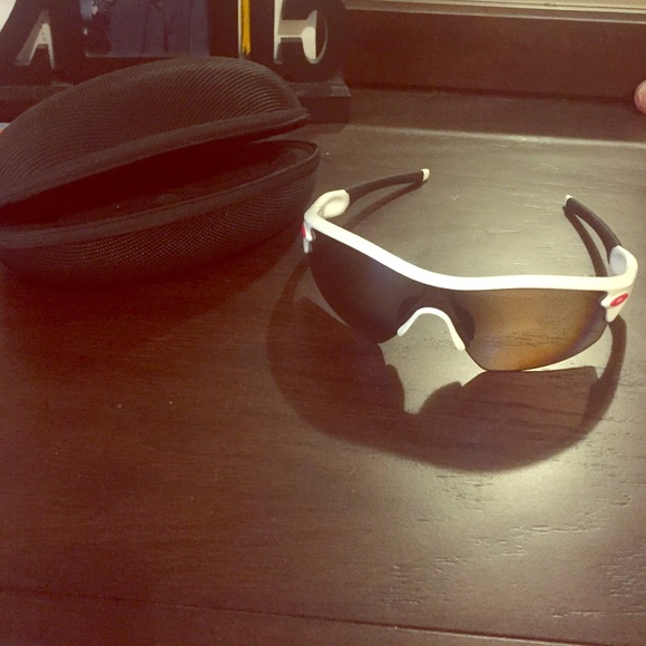 Women's Oakley Radar Sunglasses