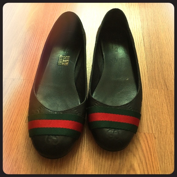 Gucci flat shoes