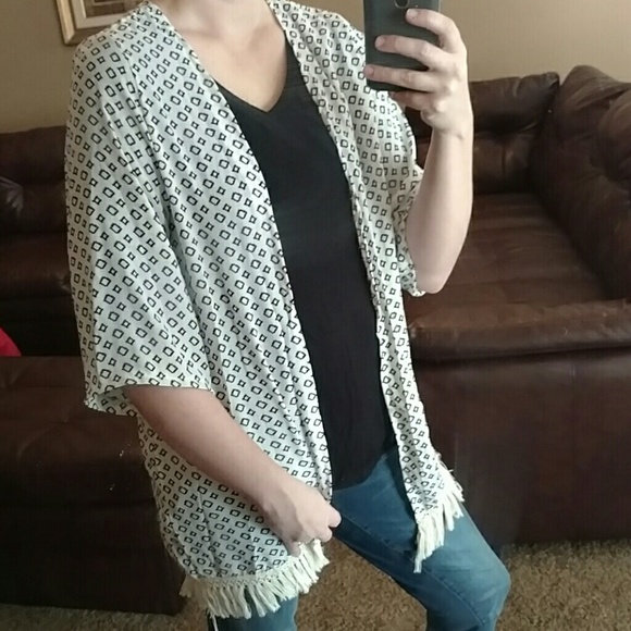 LAST 1 SALE ❗❗ Boho Kimono Jacket - Picture 8 of 8