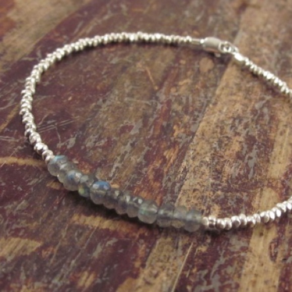 Labradorite + Silver Stone Bracelet. - Picture 2 of 3