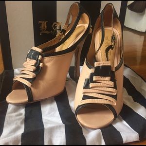 L.A.M.B. Randi Nudlea pumps