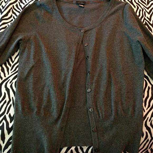 🌻🌻 Rue21 Cardigan