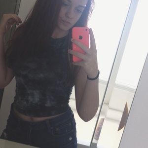 Meet your Posher, Jessica