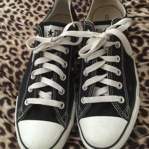 Converse⚽️🏀🏈⚾️ sneakers