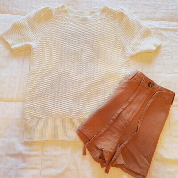 GAP Tops - 🎉🎉FRIDAY SALE🎉🎉 Gap Cable Knit Top