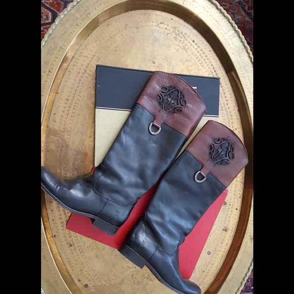 Frye Boots- Excellent Condition- Size 8