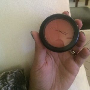 Authentic MAC Peaches Blush-gently used