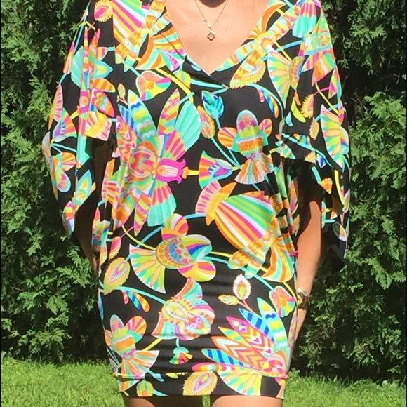 Tina Trunk Dress / or cover up - Picture 3 of 3