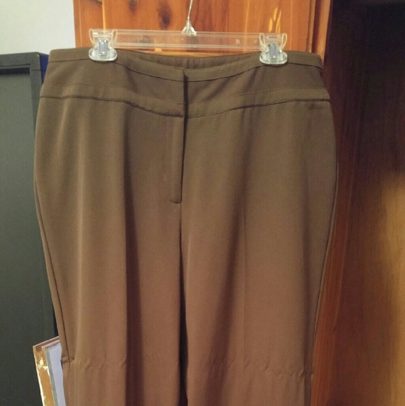🚨PRICE REDUCTION🚨Brown dress pants