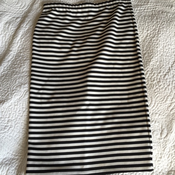 Striped Pencil Skirt