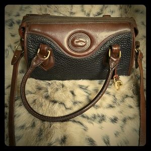 Dooney & Bourke purse