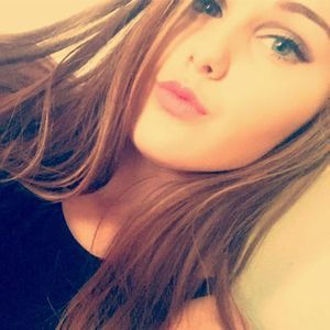 Meet your Posher, Caitlyn